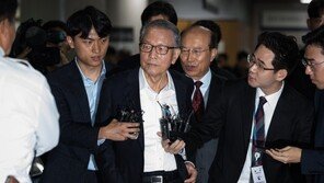 김기춘 법정구속에 다급한 한마디 ‘동부구치소로 보내달라’