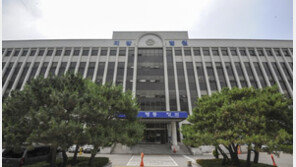 택시에서 담배 못피게 제지한 기사 폭행 50대 징역 2년