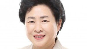 신용현 “우표에 대통령 얼굴 넣고 안내우편까지”