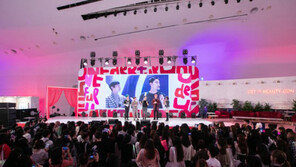 [연예뉴스 HOT5] 온스타일 ‘겟잇뷰티콘’, 사흘간 3만 명 찾아