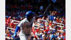 다저스 로버츠 감독 심기 건드린 푸이그, NLDS 3차전 벤치 신세