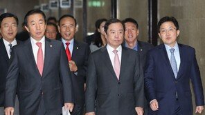 김병준 “이해찬, ‘국가보안법 폐지’ 발언 상사에 보고하듯 말해”