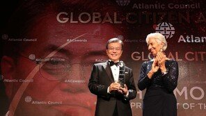 IMF, 올해 韓 경제성장률 3.0→2.8% 하향…3% 성장 ‘암운’