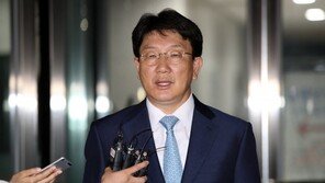 검찰, ‘강원랜드 수사외압’ 논란 권성동·염동열 무혐의 종결