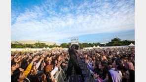 ‘맨 인 블랙’의 연주와 열창 “미쳤다”