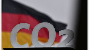 EU, 車 탄소배출 35% 감축키로…전기차는 세금공제