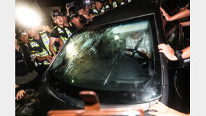 ‘김기춘 석방반대’ 차량 유리창 훼손 시위대 구속영장 기각