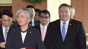 남북군사합의 본 폼페이오, 강경화에 격분?…외교부 “日 보도 사실 아냐”