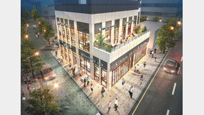 종로 도심 쿼드러플 역세권 상가 눈길 