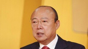 김승연 회장 “시대 변화 못 따르면 세계적 기업도 몰락”