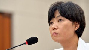 ‘주식 대박’ 의혹 이유정 前 헌법재판관 후보자 사무실 압수수색