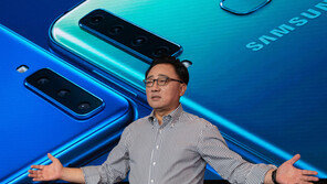 삼성 중저가폰에 뒷면 카메라 4개