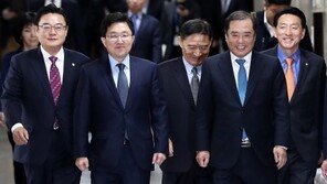 ‘인적쇄신 칼 빼든’ 한국당…김병준 “도덕성·책임감” 기준