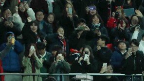 2년만에 돌아온 190㎝ 석현준, 헤딩슛으로 눈도장 ‘쾅’