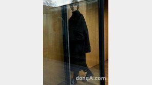 솔리드옴므, 브랜드 론칭 30주년 패션쇼 개최… ‘서울 패션위크’ 오프닝