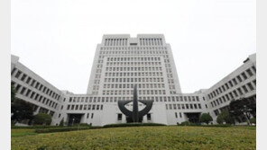 “면허 없이 전세버스 빌려 운행했으면 ‘명의이용’해당 위법”