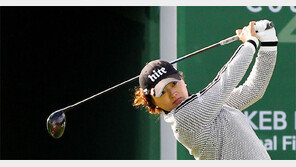 “아시아 무대서 LPGA 신인왕 굳힌다” 포인트 압도적 1위 달리는 고진영