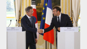 마크롱 “안보리 결의 준수 속 대화 구축할 때 원하는 대화 가능”