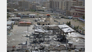 만수르 하디 예멘 대통령, ‘근무태만’이라며 총리 해임