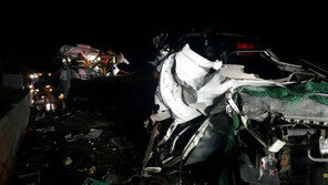 상주 중부내륙고속도로서 7중 추돌사고…2명 사망·6명 부상