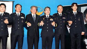 배우 최불암 명예경무관 위촉식