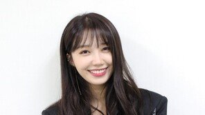 ‘솔로 컴백’ 정은지 “첫 전곡 프로듀싱, 벅차고 떨려요”
