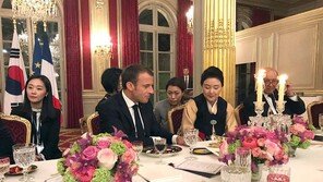 사진으로 맛보는 한불정상 만찬…靑, 프랑스 순방 B컷 사진 공개