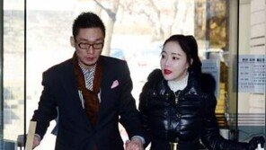 왕진진 “낸시랭이 오히려 날 폭행” 주장…상처 사진들 공개 