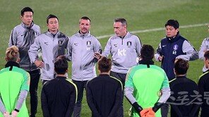 [최현길의 스포츠에세이] 벤투호의 모범답안은 나와 있다