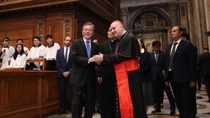 文대통령 “종전선언·평화협정, 지구상 마지막 냉전해체”