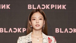 ‘블랙핑크’ 네 멤버, 너도나도 솔로다…제니 선봉