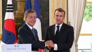 ‘제재완화’ 화두 제시에 집중한 文…유럽순방 최대 성과는 교황 지지