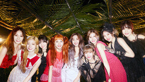 [연예뉴스 HOT5] 트와이스, 내달 5일 미니앨범 컴백