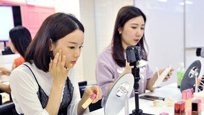 이미 자란 떡잎만 지원… ‘1인 크리에이터’ 새싹은 서럽다