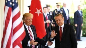 침묵 깬 터키 에르도안 대통령 “카슈끄지 사건, 벌거벗은 진실 밝힐 것”