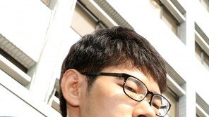 ‘강서 PC방 살인’ 피의자 얼굴공개…“죗값 치르겠다…동생은 공범 아니다”