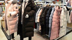 날개 돋힌 방한용품…유통가는 벌써 한겨울