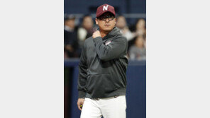 ‘첫 패’ 장정석 감독 “장민재 공략 실패, 나의 준비 부족이다”