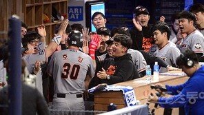 이글스, 11년만의 가을야구는 끝나지 않았다