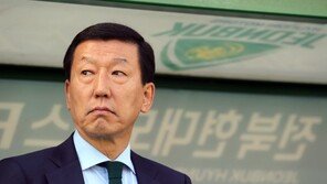 최씨 고집 꺾은 중국의 러브콜… “최강희 아니면 죽어도 안돼”