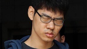 ‘강서구 PC방 살인’ 신상공개된 김성수, 목에 새겨진 짙은 문신…의미는?