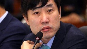 하태경 “한국당의 도로친박당 선언 환영…태극기집회 주도 친박은 사이비”