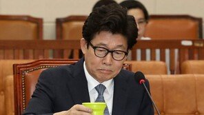 조명래 장관 후보자 “시민·지역 함께 희망 키우는 환경정책 펼칠 것”