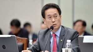 한국당 “文대통령, ‘북한 에이전트’ 노릇은 세계가 다 아는 사실”