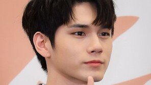 [연예뉴스 HOT5] 워너원 옹성우, 악플러 명예훼손 고소