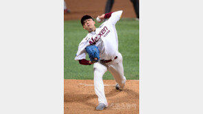 [조범현의 폴 인 베이스볼] 23일 준PO 4차전…투수교체 타이밍에서 희비 갈렸다!