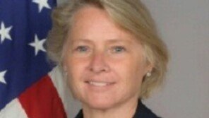 손튼 전 美차관보 대행 “北 비핵화, 아직 협상 전 단계”