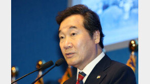 이낙연 총리 “정보의 홍수, ‘가짜뉴스’ 온상으로까지 작용”