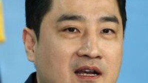 강용석, 불륜설 도도맘 관련 건으로 법정구속… 정계복귀 꿈 ‘와르르’