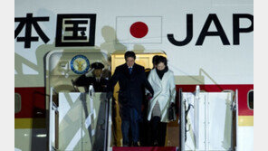 아베 총리, 25일부터 2박3일 중국 방문 시작